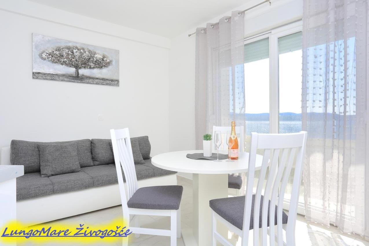Apartmants villa Lungo Mare Živogošće Exteriör bild