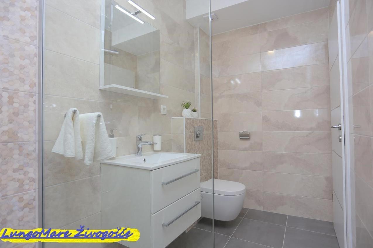 Apartmants villa Lungo Mare Živogošće Exteriör bild